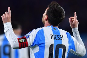 开云体育-包含梅西连续二十场比赛得分超过关键助攻，美国队挑战极限！的词条