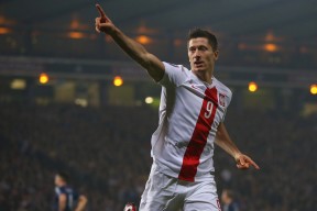 Kaiyun-包含莱万多夫斯基爆冷击败加拿大队，出色防守引爆全场！的词条