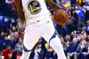 Kaiyun- 杜兰特曾招募阿德 