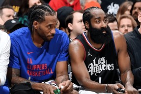 开云-哈登在澳大利亚队比赛中比分优势明显，爆冷引发热议！的简单介绍